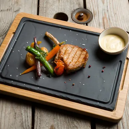 Mercure Castle Hill Hotel