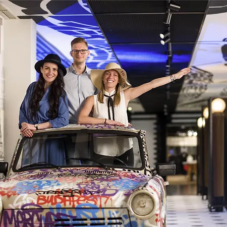 Hotel Mercure Castle Hill 4*