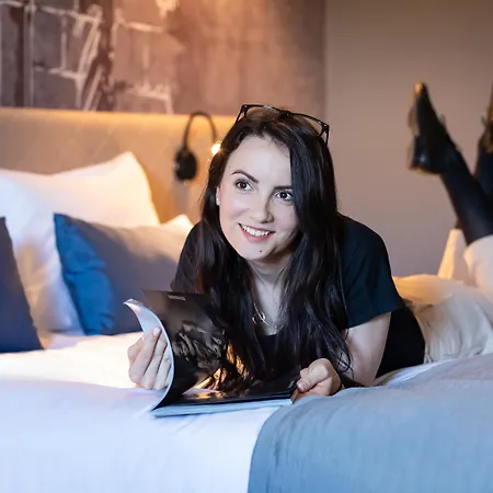 Mercure Castle Hill 4*