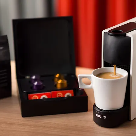 Hotel Mercure Castle Hill 4*