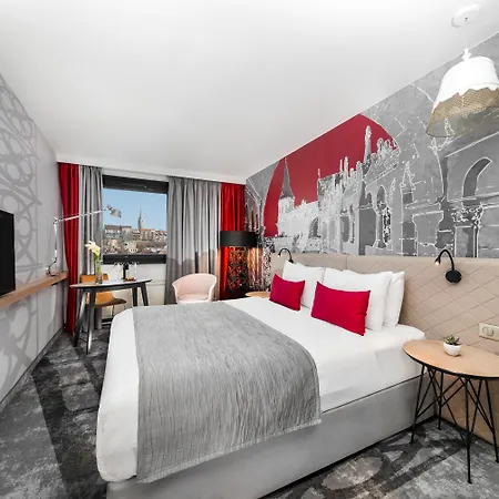 Mercure Castle Hill Hotel 4*
