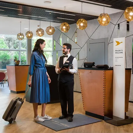 Hotel Mercure Castle Hill