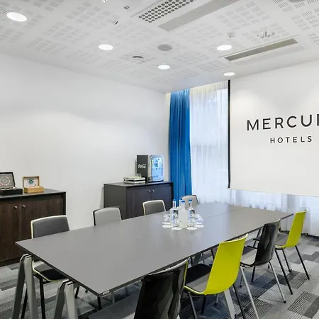 Mercure Castle Hill Hotel 4*