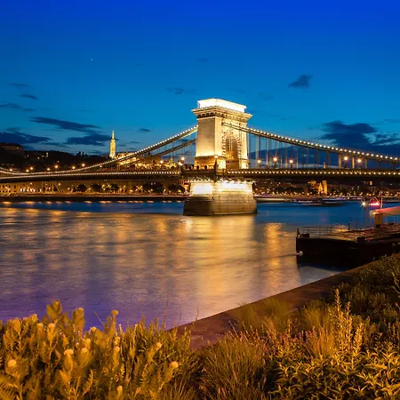 Mercure Castle Hill