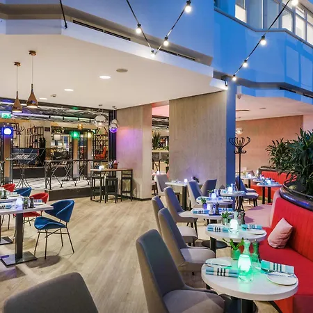 Mercure Castle Hill Otel 4*