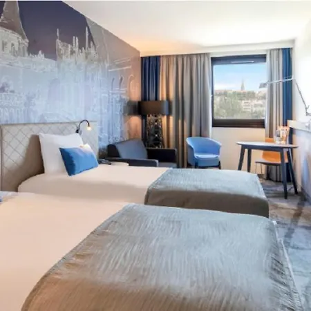 Hotel Mercure Castle Hill 4*