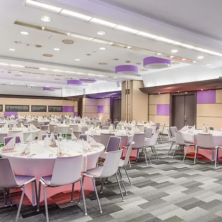 Hotel Mercure Castle Hill 4*
